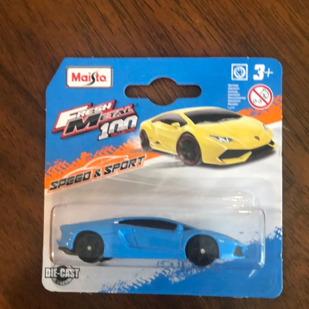 Lamborghini Aventador LP700